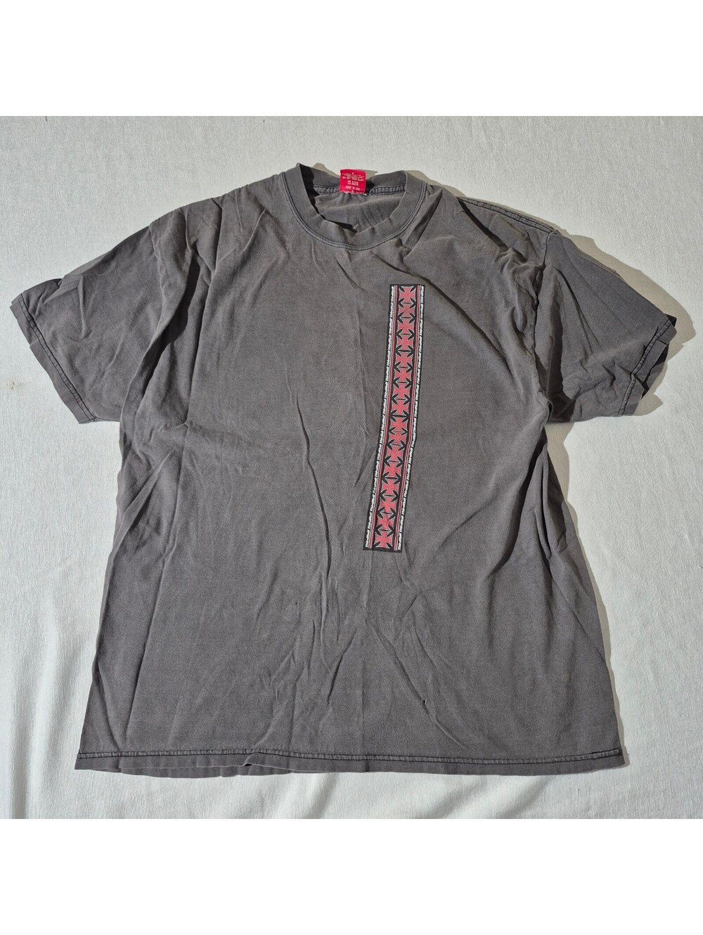 Vintage Y2K Third Rail XL XLarge Skater Tee gray graphic distressed T-shirt